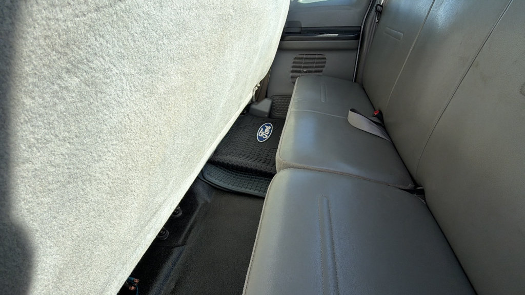 Used 2006 Ford F350 XL AWD/4WD image 23