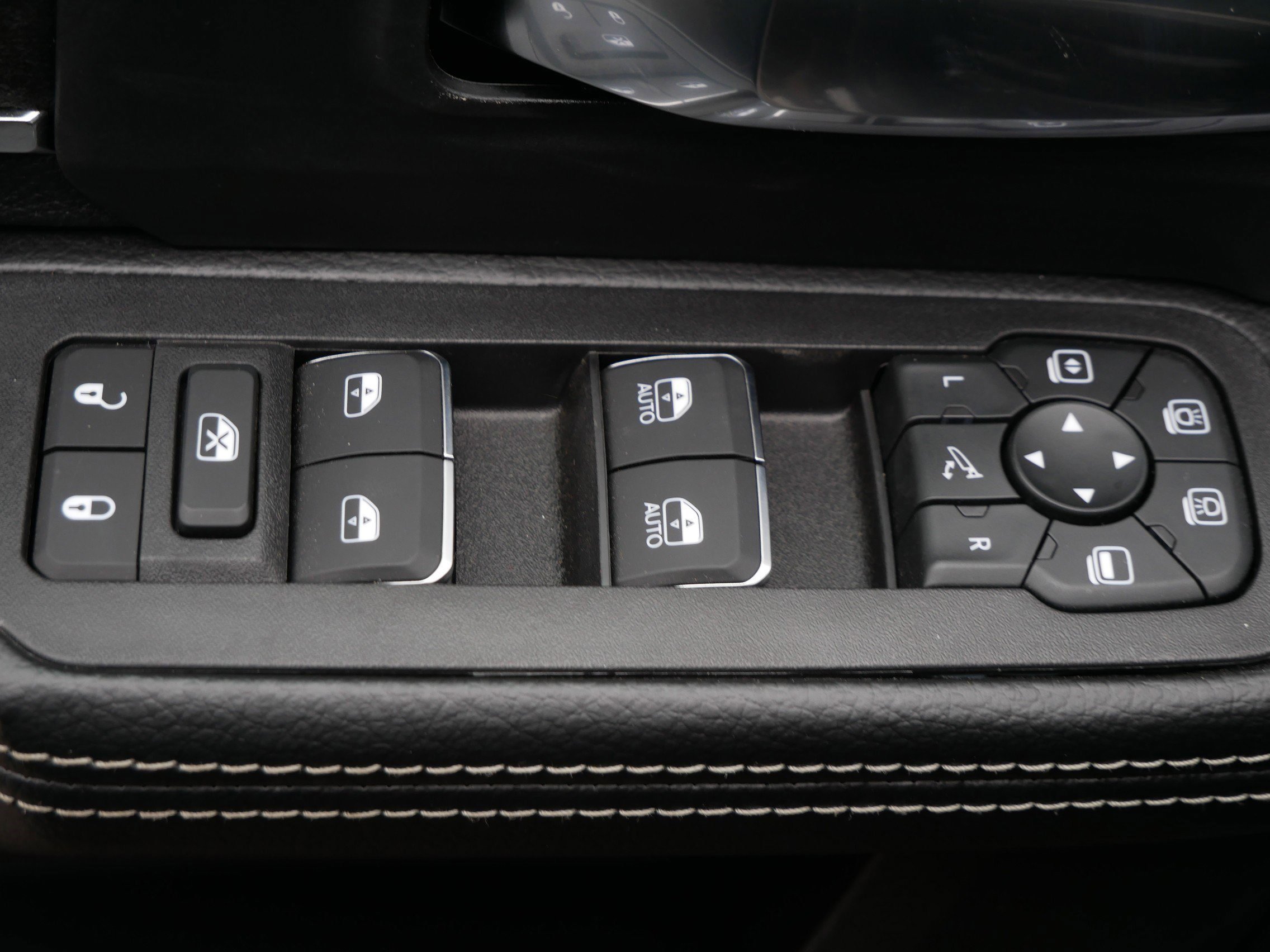 New 2026 RAM 3500 Laramie image 13