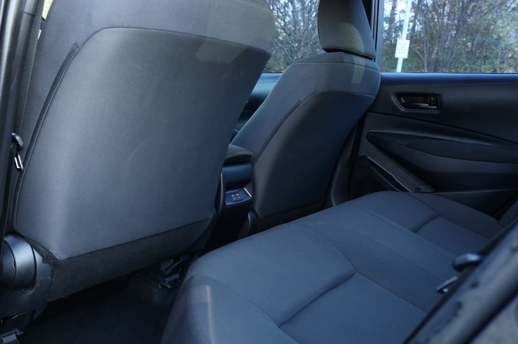 Used 2024 Toyota Corolla LE image 23