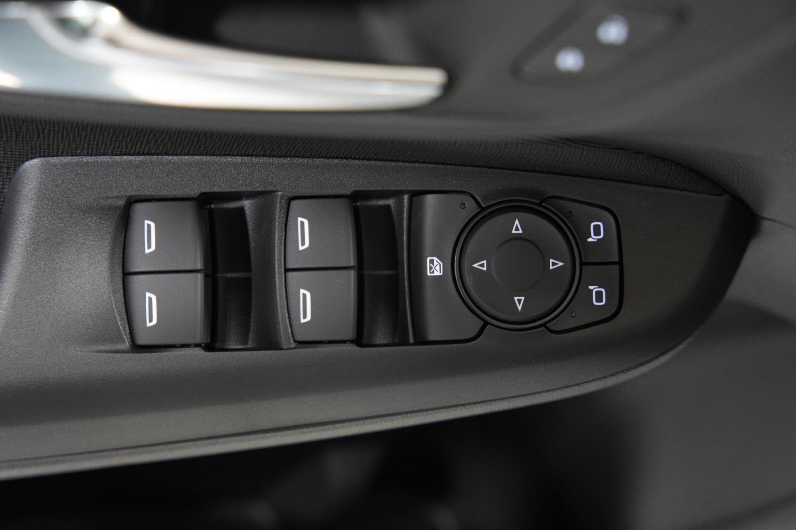 New 2025 Buick Envista Preferred image 24