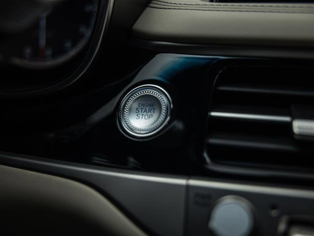 New 2026 Genesis G70 2.5T image 22