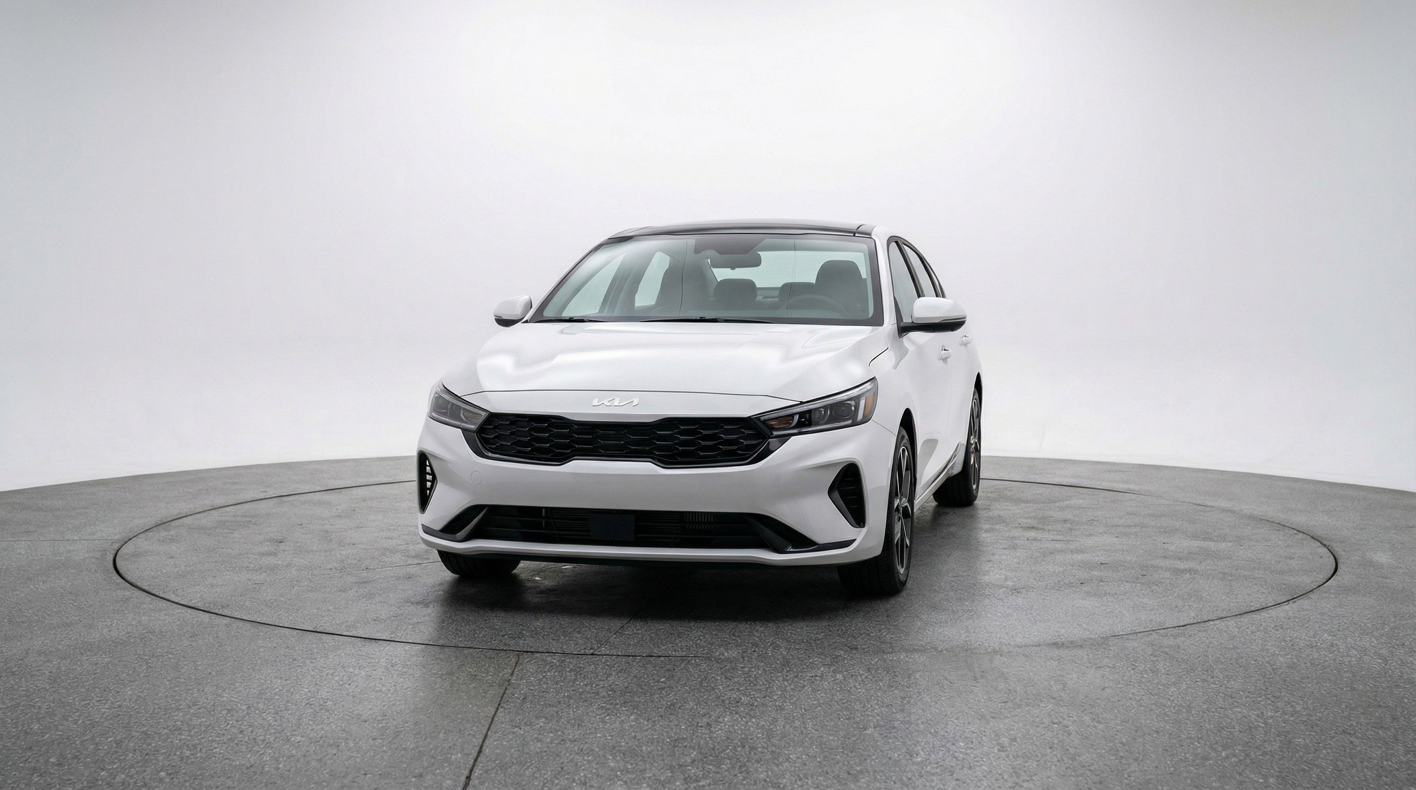 Used 2025 Kia K4 LXS image 2