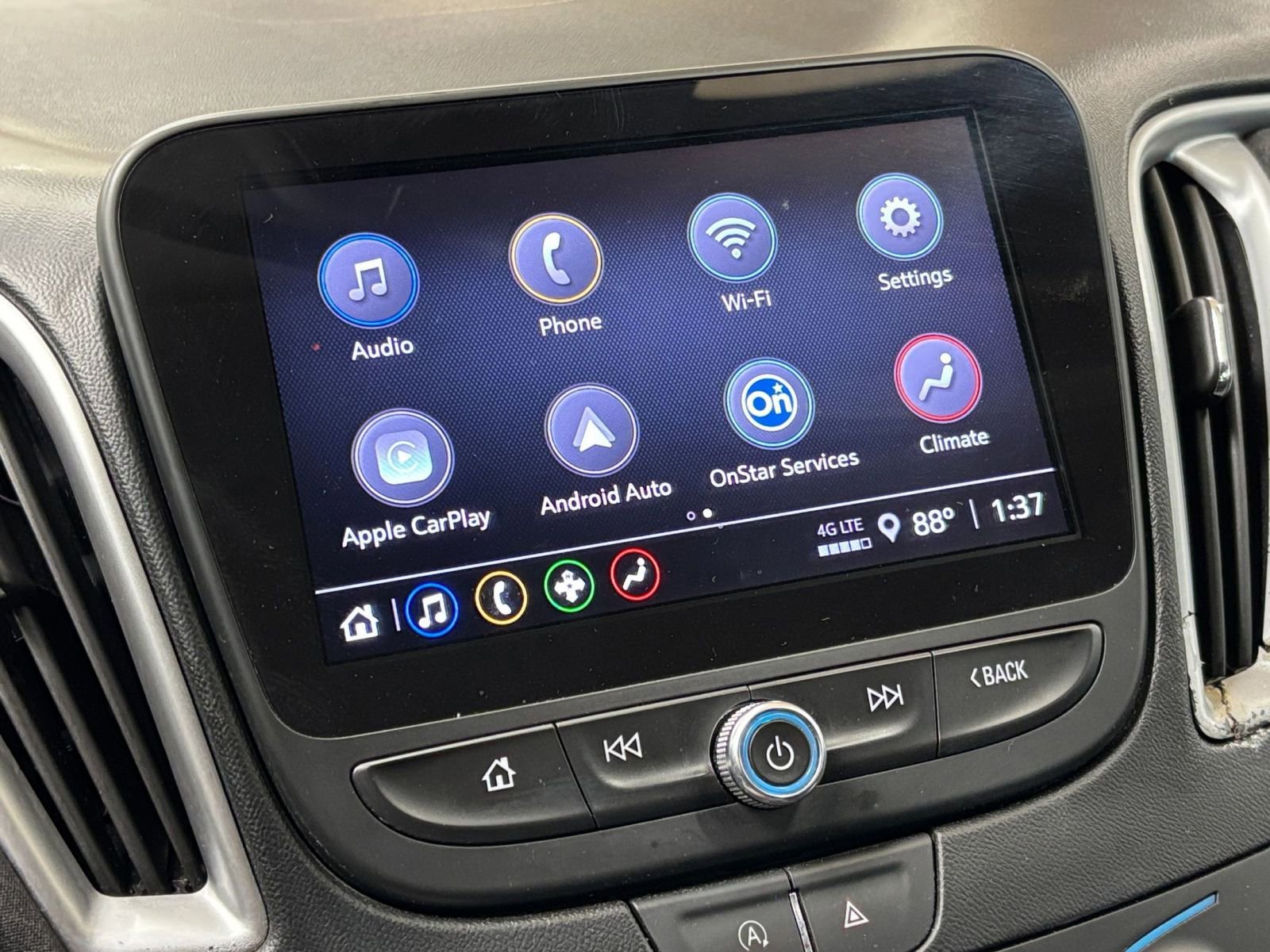 Used 2023 Chevrolet Malibu LT image 20