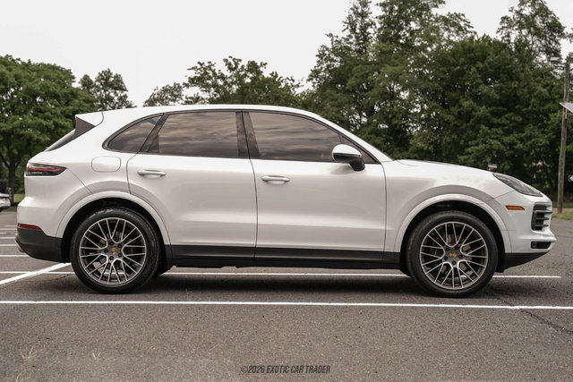 Used 2020 Porsche Cayenne AWD/4WD image 9