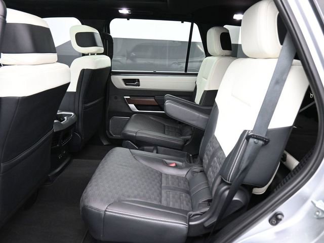 Used 2025 Toyota Sequoia Capstone image 28
