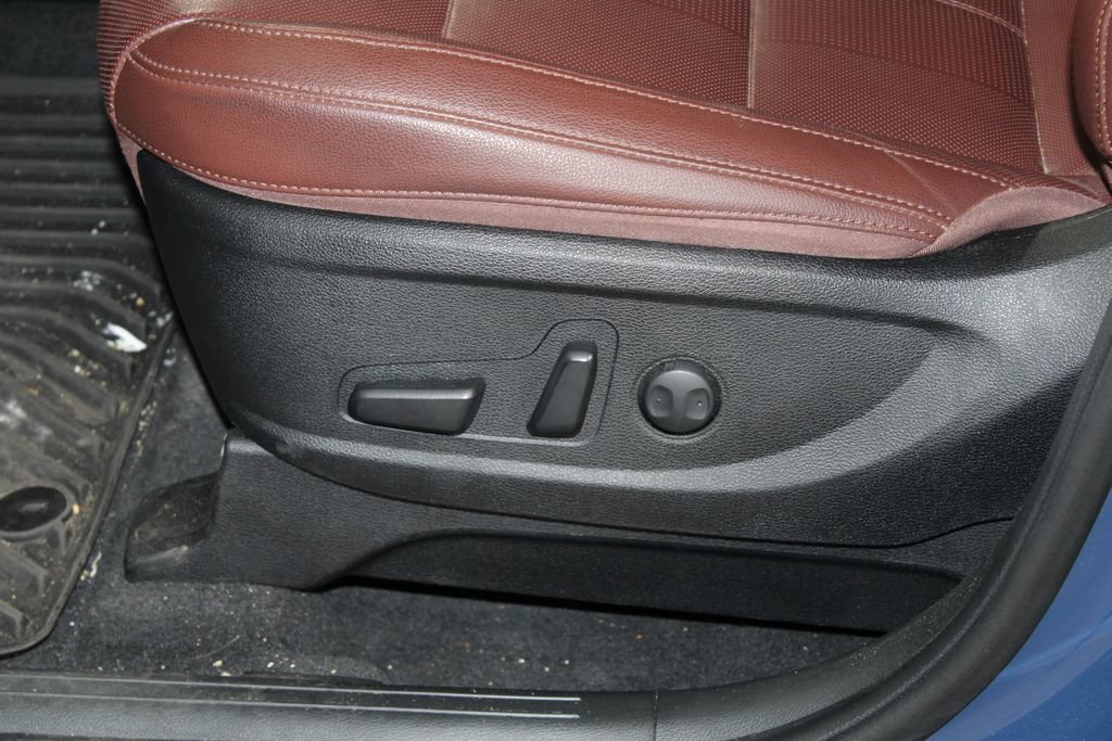 Used 2024 Kia Telluride EX FWD image 16