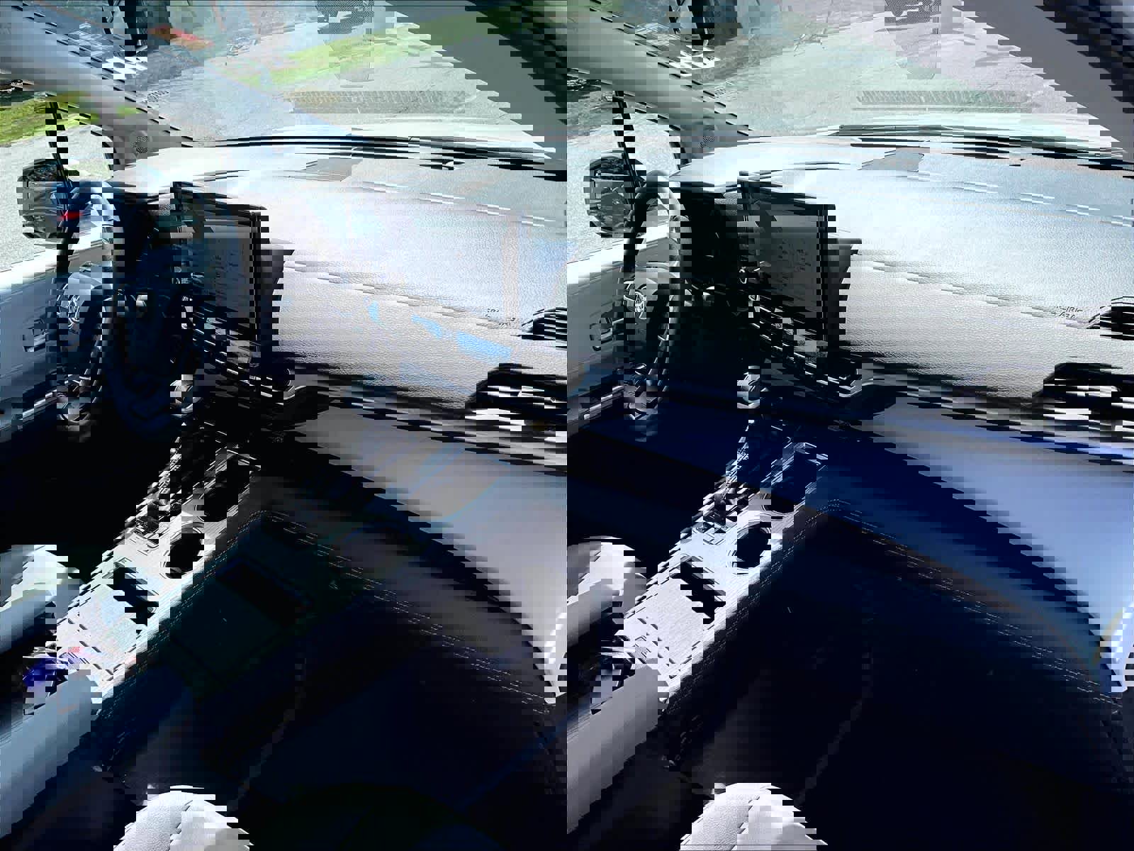 Used 2025 Toyota Sienna XLE w/ XLE Plus Package image 14