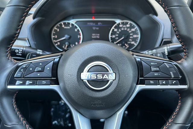 Used 2025 Nissan Altima 2.5 SR w/ SR Premium Package FWD image 19