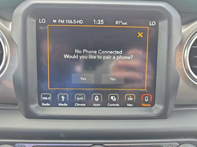 Used 2018 Jeep Wrangler Unlimited Sahara image 27