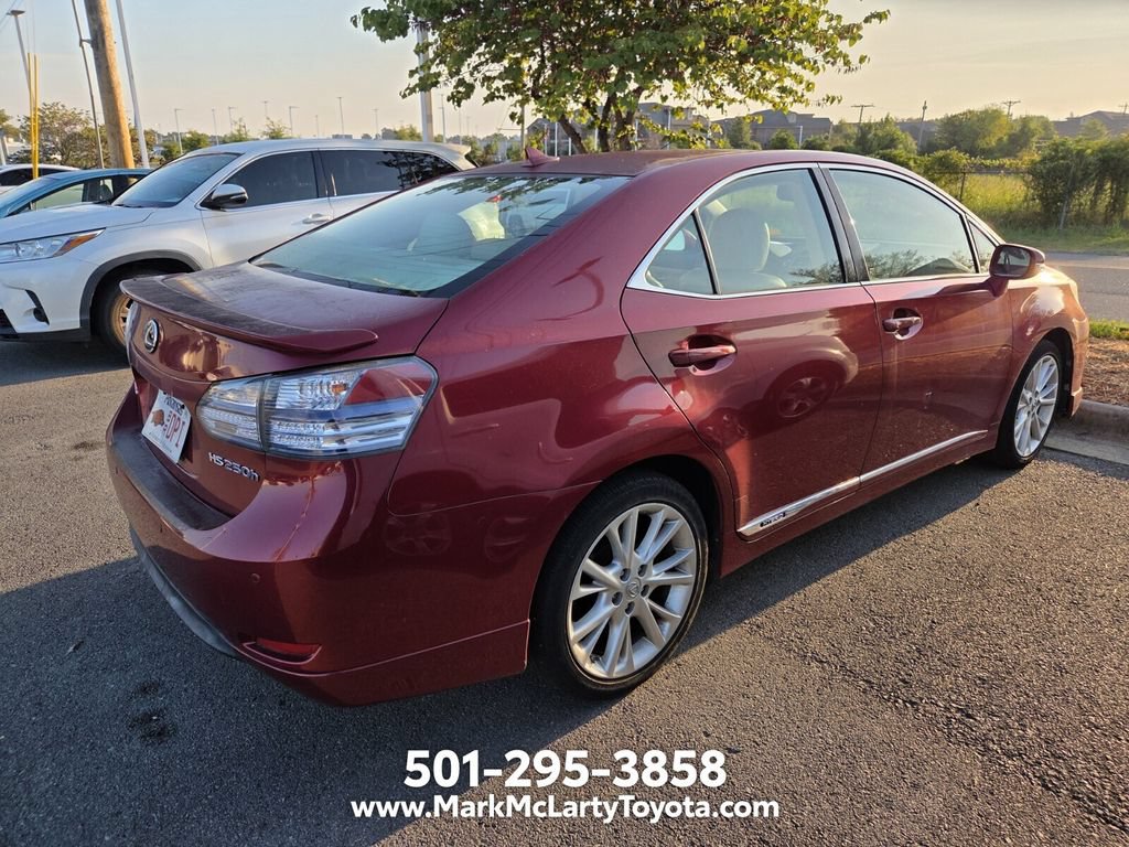 Used 2010 Lexus HS 250h Premium w/ Park Assist Pkg FWD image 3