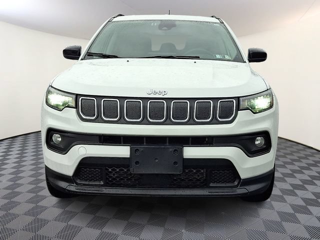 Used 2022 Jeep Compass Latitude AWD/4WD image 5