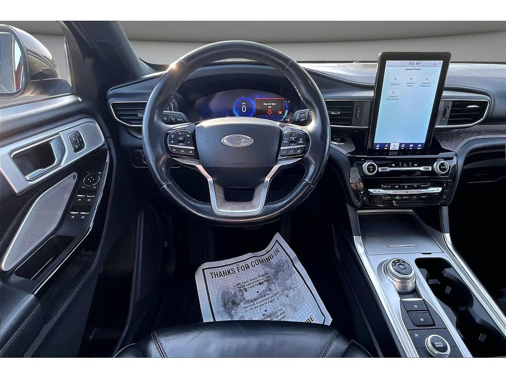 Used 2022 Ford Explorer Platinum w/ Equipment Group 601A AWD/4WD image 7
