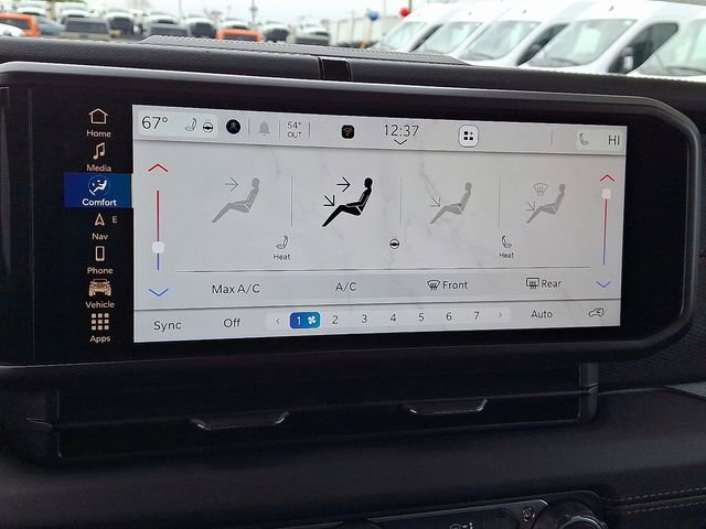 New 2026 Jeep Wrangler Unlimited Rubicon w/ Technology Group image 8