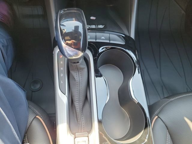 New 2026 Buick Envista Sport Touring FWD image 24