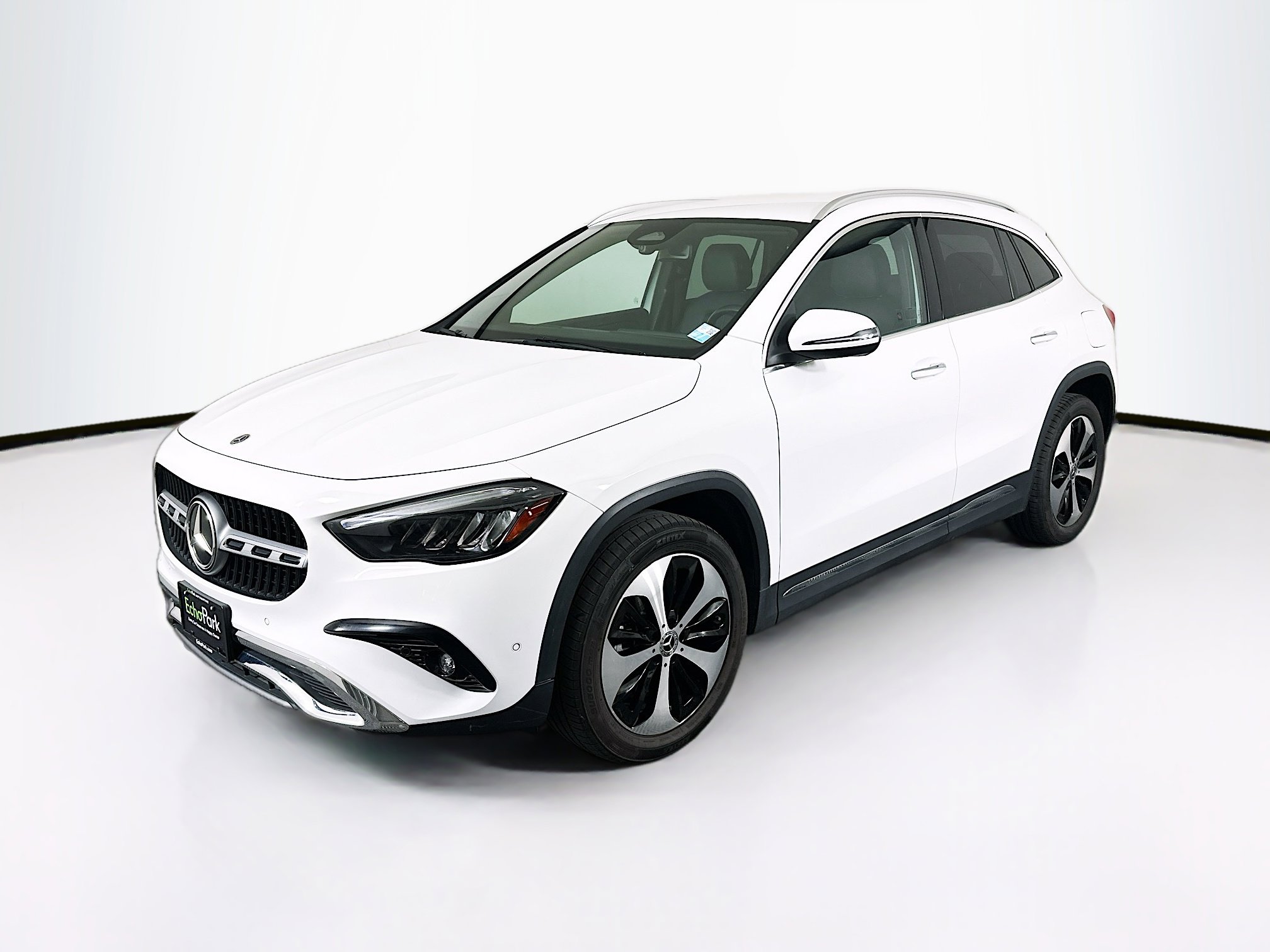 Used 2025 Mercedes-Benz GLA 250 4MATIC image 3