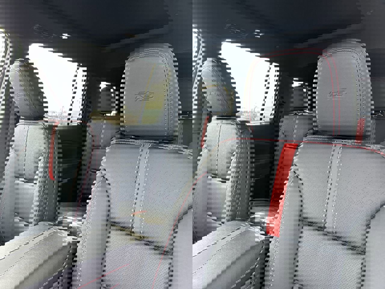 New 2026 Chevrolet Traverse RS image 23