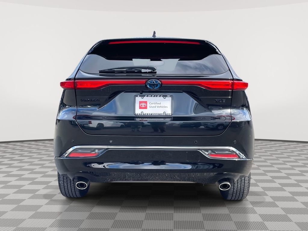 Used 2024 Toyota Venza Nightshade image 6