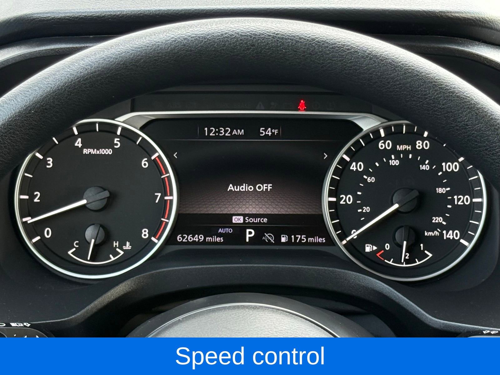 Used 2024 Nissan Rogue SV image 31