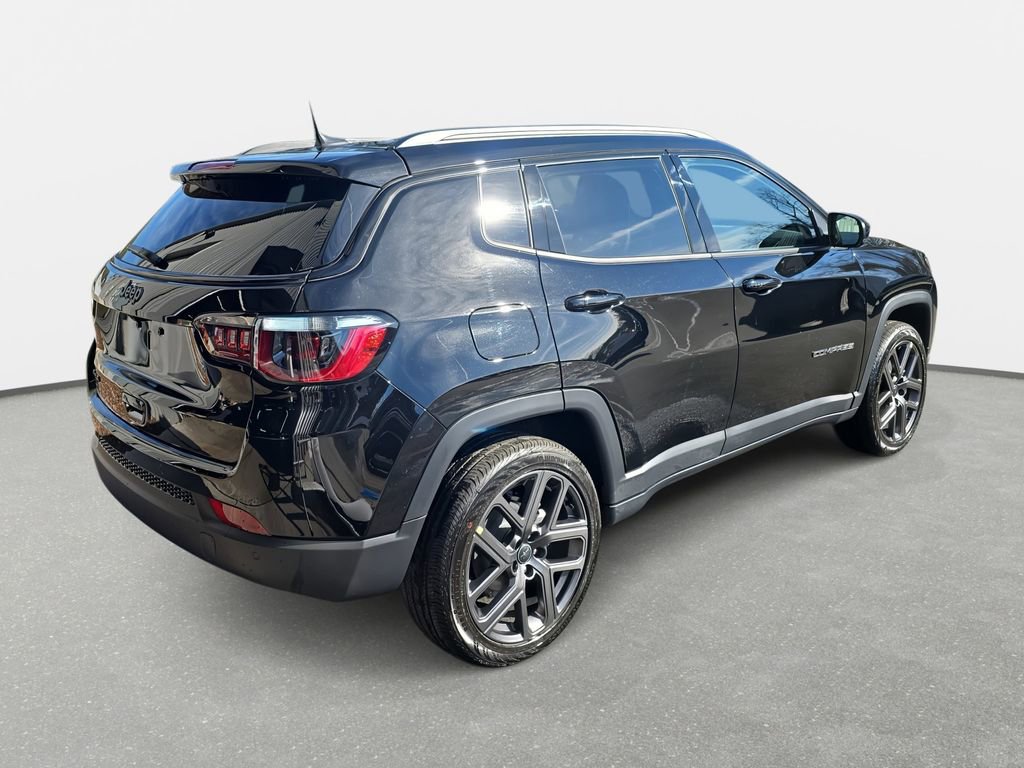 New 2026 Jeep Compass Limited image 5