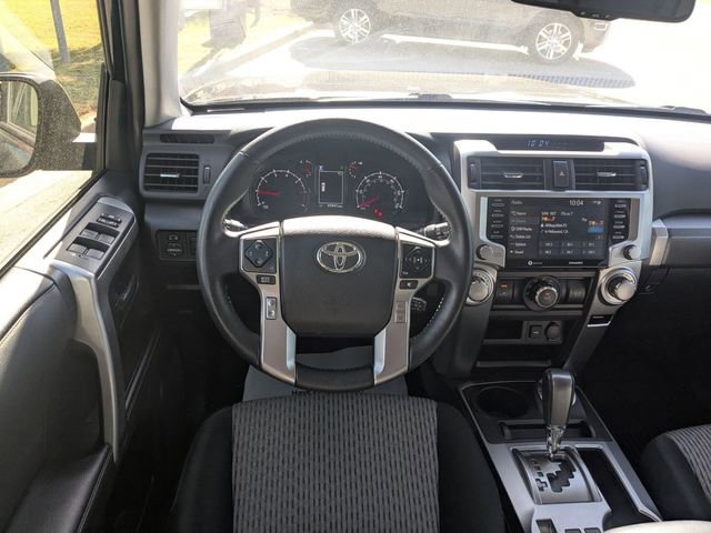 Used 2024 Toyota 4Runner SR5 AWD/4WD image 28