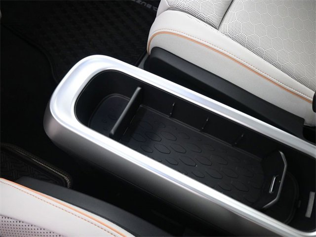 New 2025 Volkswagen ID. Buzz 1st Edition image 9