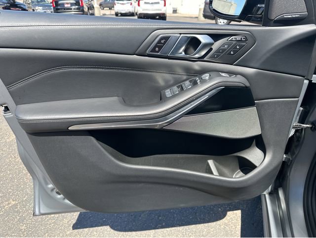 Used 2023 BMW X7 xDrive40i w/ Executive Package image 6