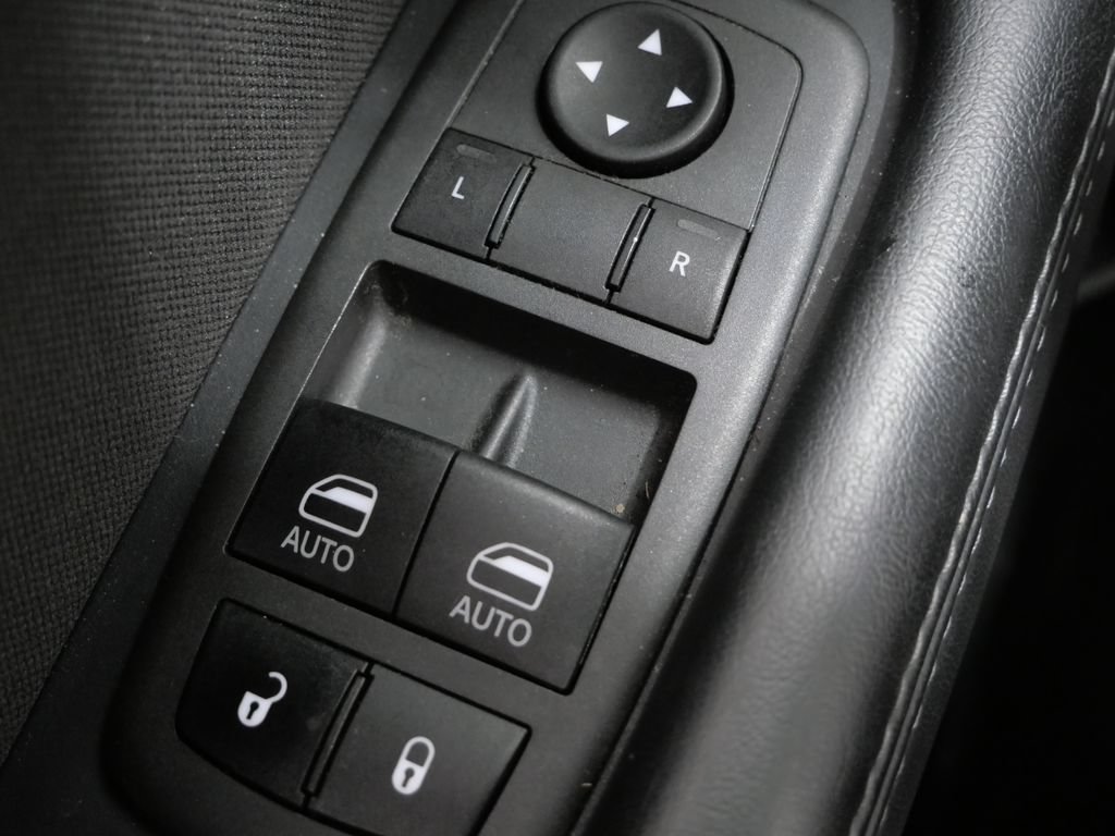 Used 2023 Dodge Challenger GT RWD image 13