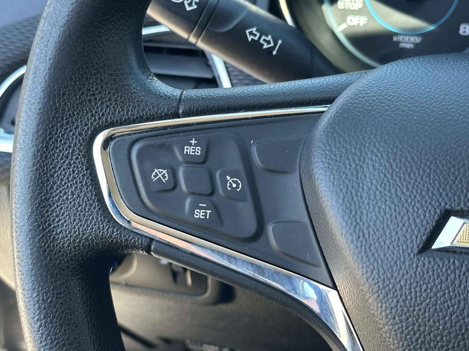 Used 2018 Chevrolet Cruze LT w/ Convenience Package FWD image 22