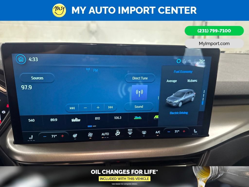 Used 2025 Ford Escape SE FWD image 20