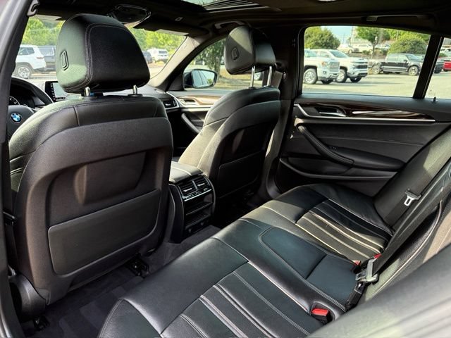 Used 2018 BMW 540i RWD image 27