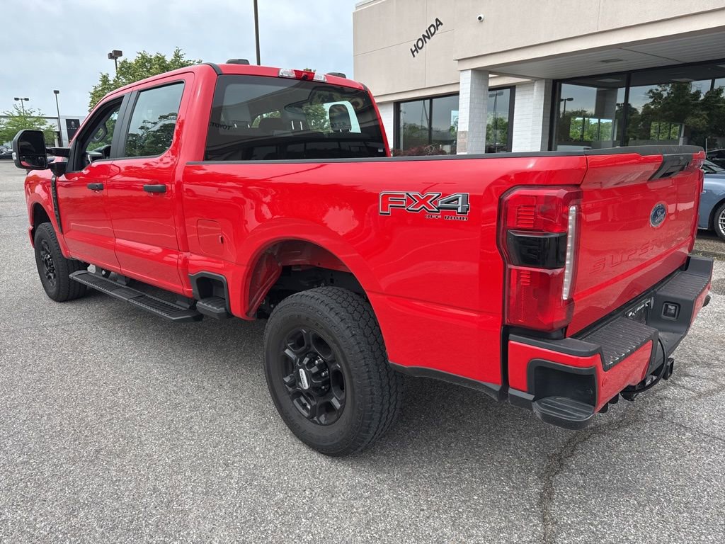 Used 2024 Ford F250 XL w/ STX Appearance Package AWD/4WD image 10