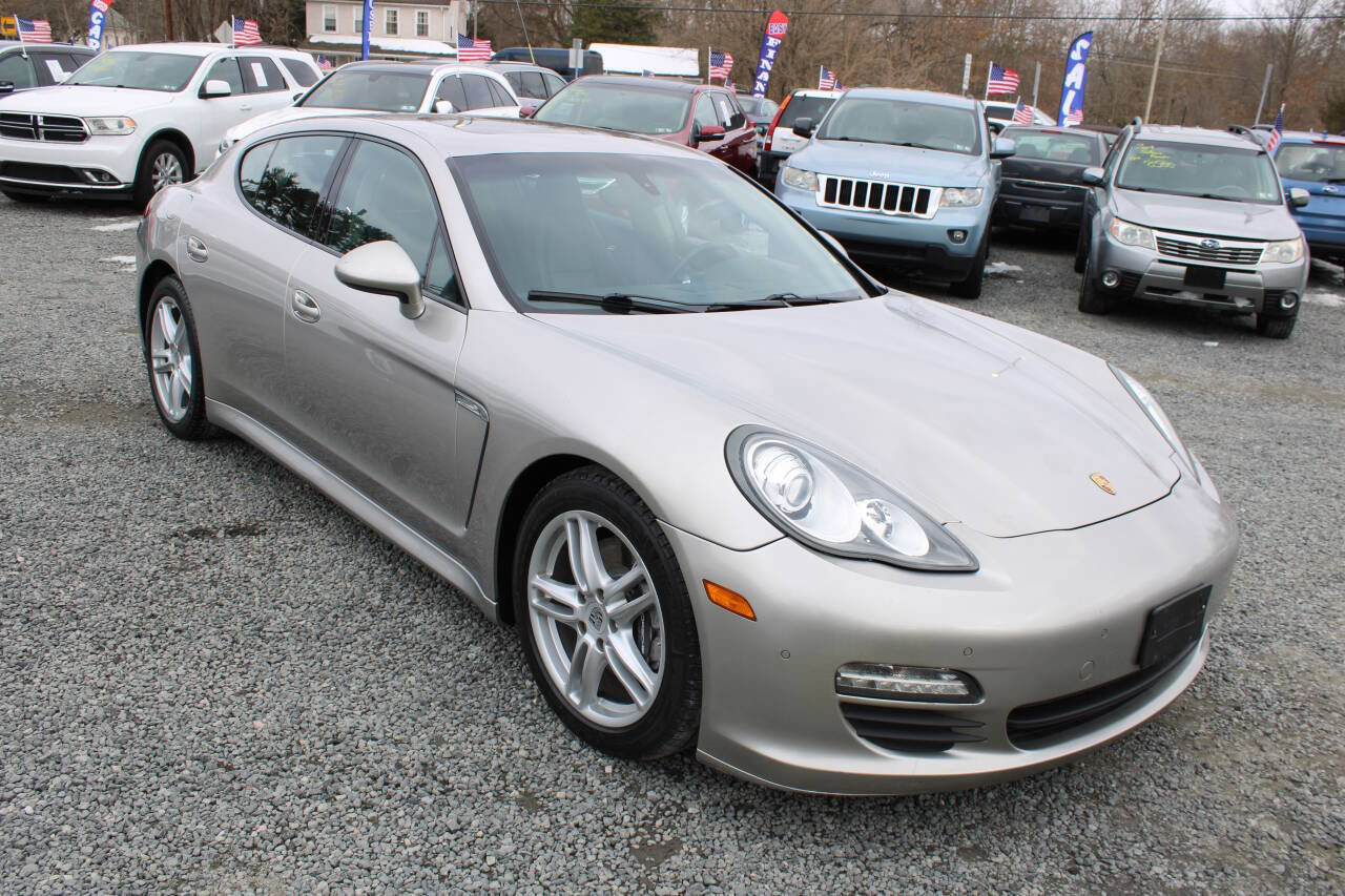 Used 2011 Porsche Panamera image 4