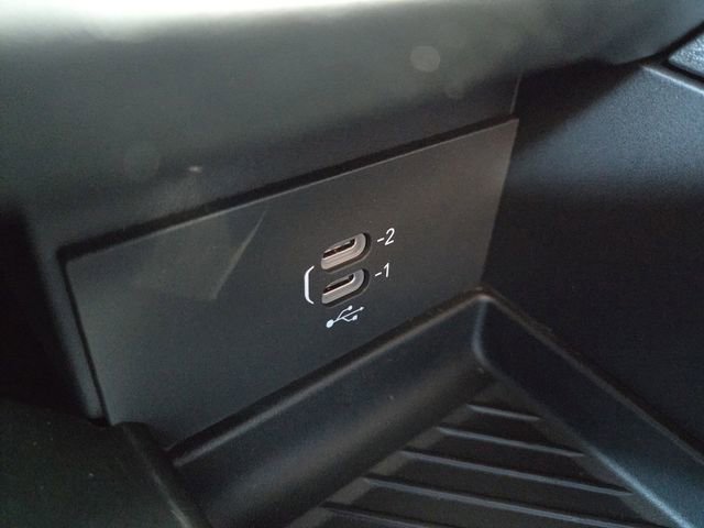 New 2026 Chrysler Pacifica Limited w/ S Appearance Package image 23