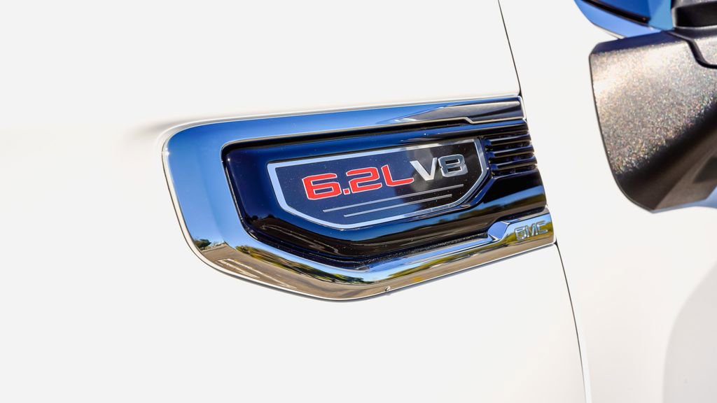 New 2026 GMC Sierra 1500 SLT w/ SLT Convenience Package AWD/4WD image 8