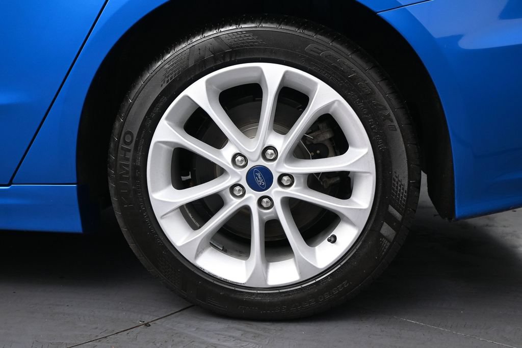 Used 2020 Ford Fusion SE FWD image 37