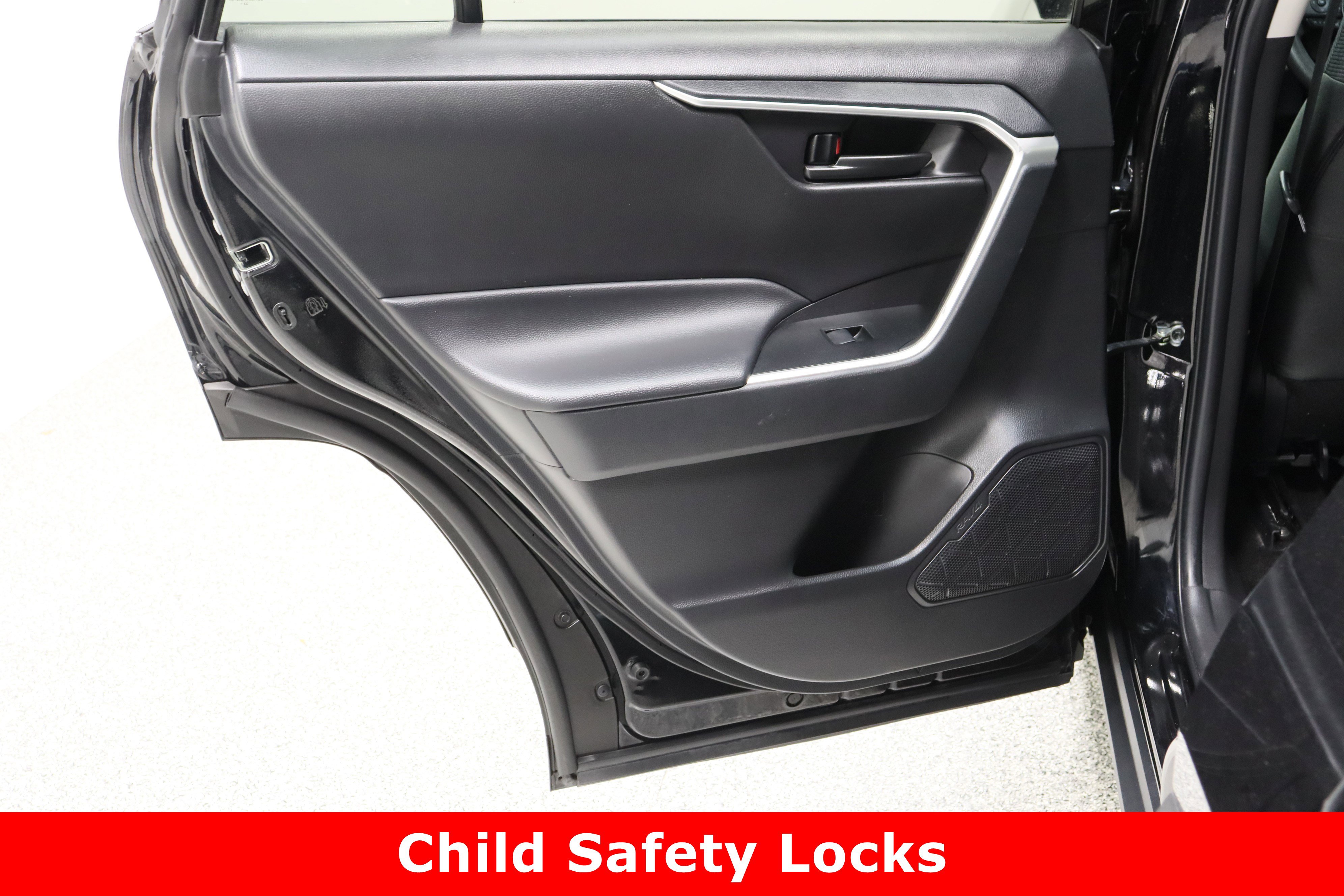 Certified 2024 Toyota RAV4 LE image 22