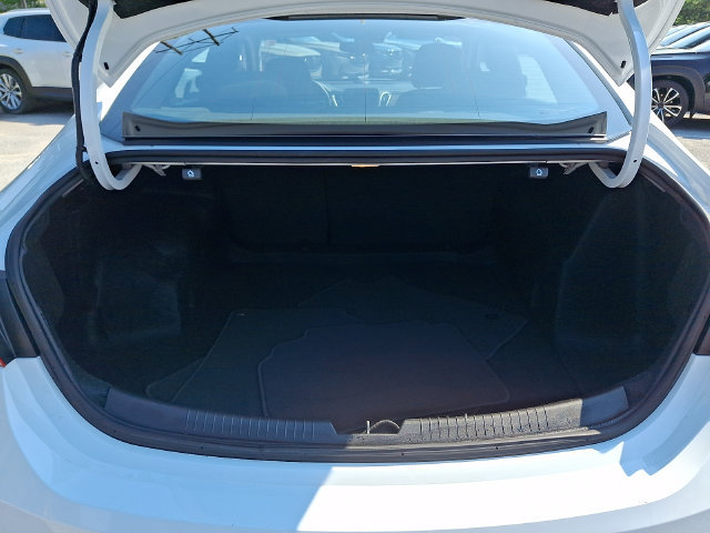Used 2023 Chevrolet Malibu RS w/ Driver Confidence Package FWD image 29