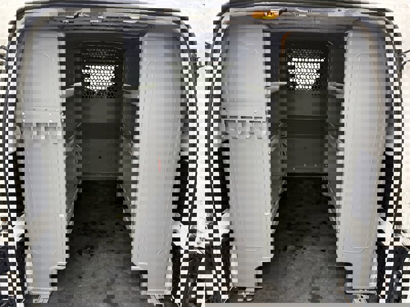 Used 2017 Nissan NV200 SV image 10