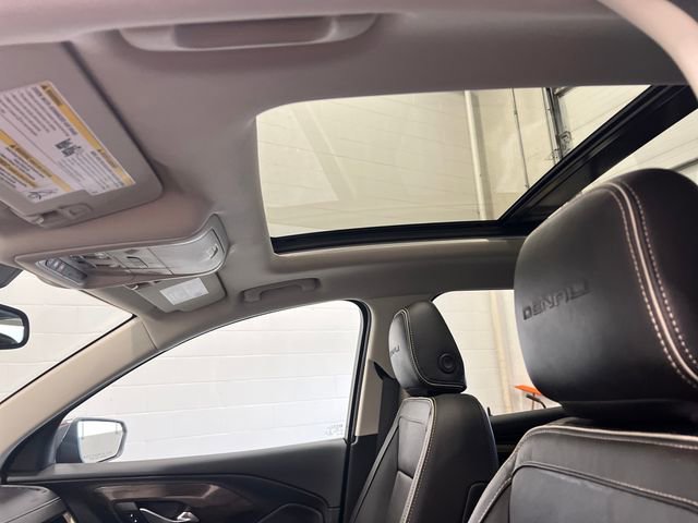 Used 2020 GMC Terrain Denali w/ Denali Premium Package image 15