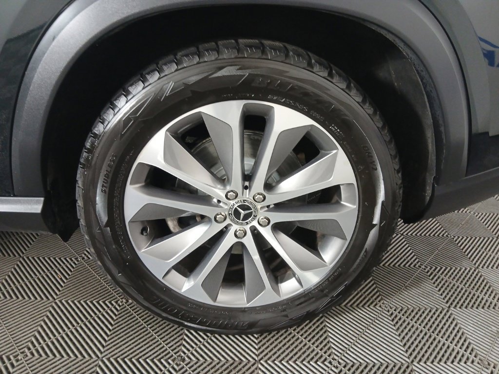 Used 2020 Mercedes-Benz GLE 450 4MATIC image 32