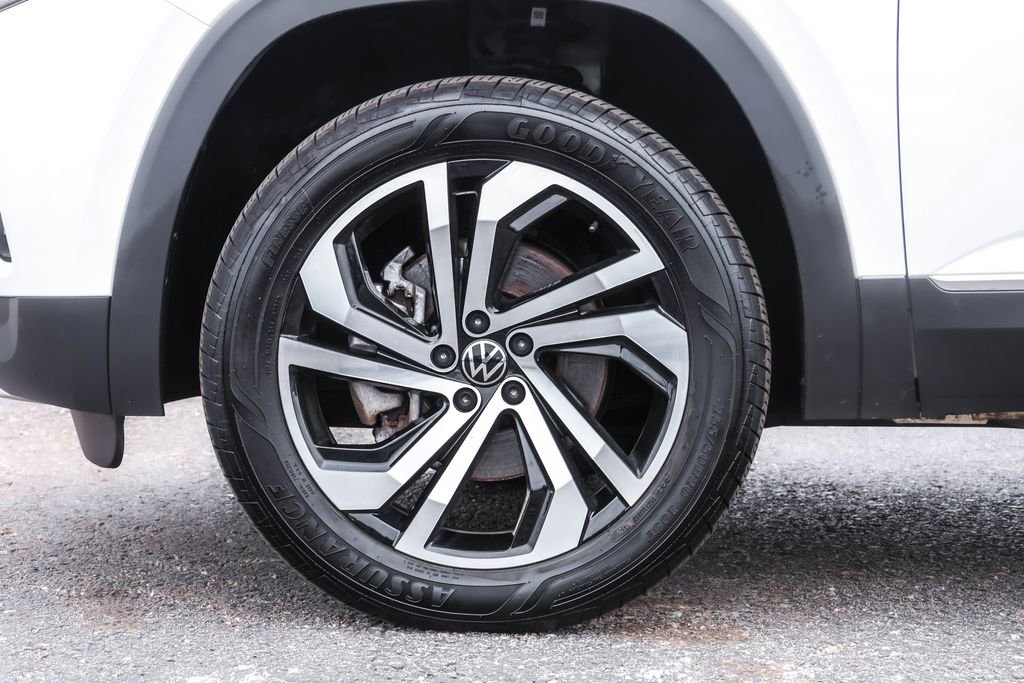 Certified 2023 Volkswagen Atlas SEL AWD/4WD image 18
