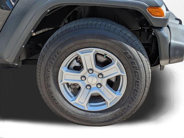 Used 2022 Jeep Wrangler Unlimited Sport AWD/4WD image 11