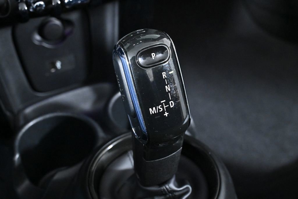 Certified 2024 MINI Cooper S FWD image 22