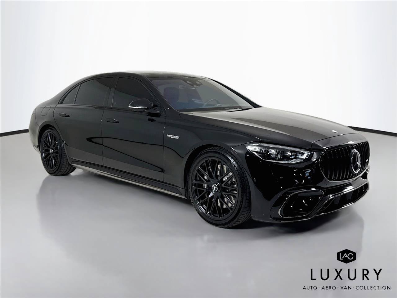 Used 2025 Mercedes-Benz S 63 AMG S image 3