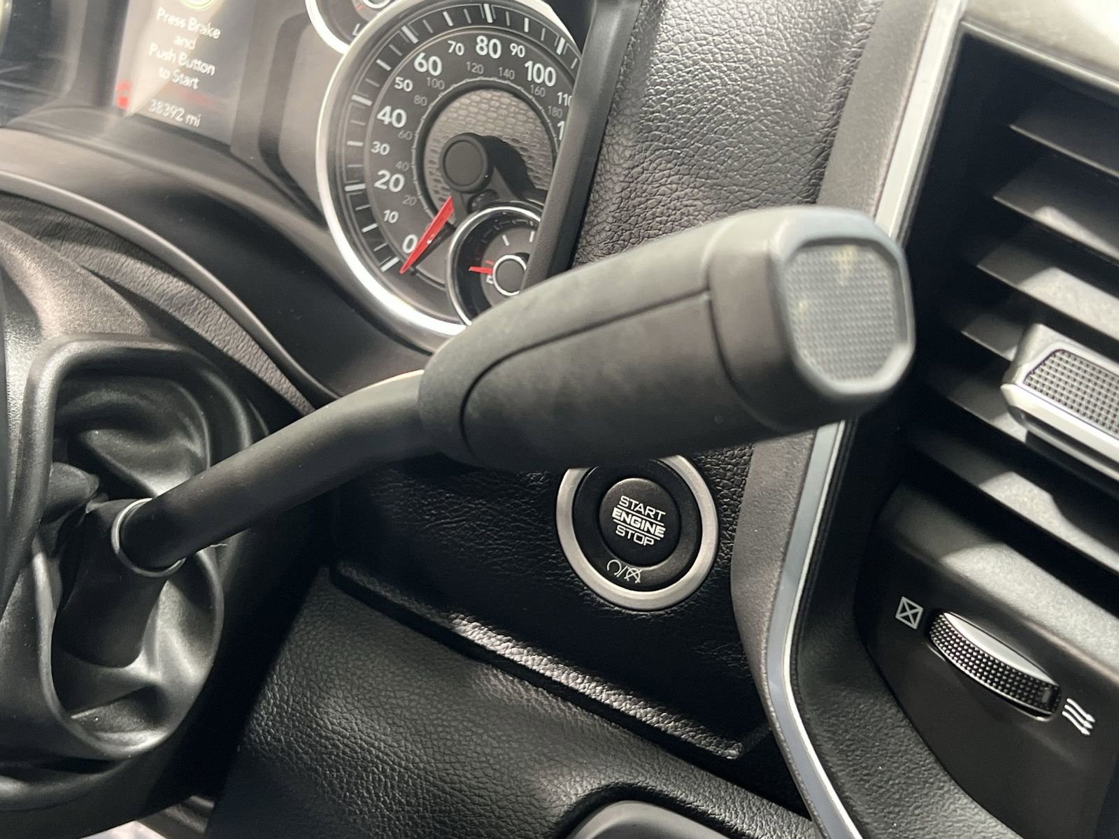 Used 2024 RAM 3500 Big Horn image 19