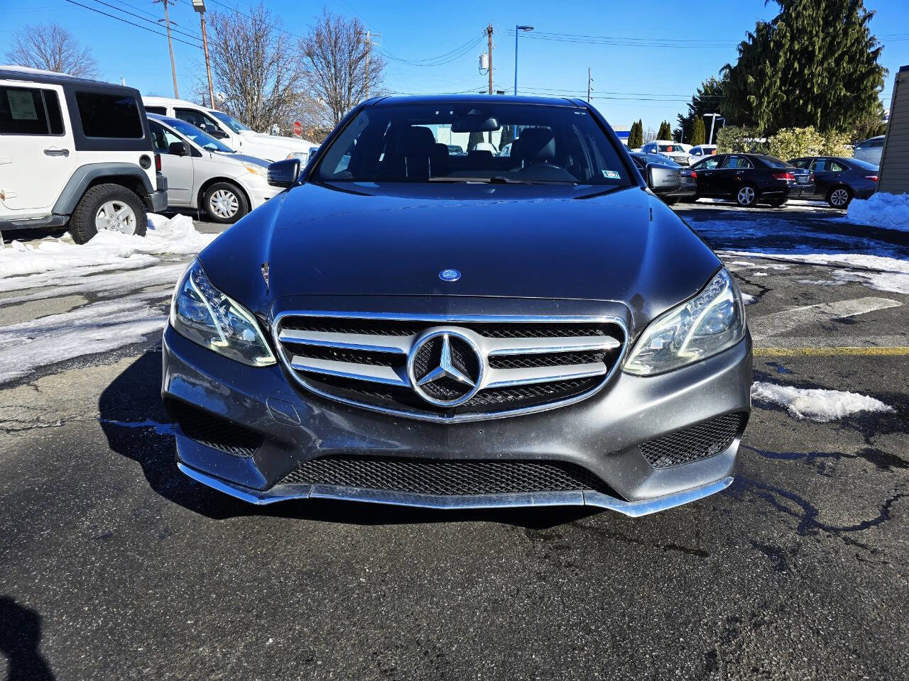 Used 2016 Mercedes-Benz E 400 E 400 4MATIC AWD 4dr Sedan image 8