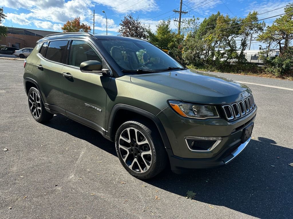 Used 2018 Jeep Compass Limited w/ Navigation Group image 3