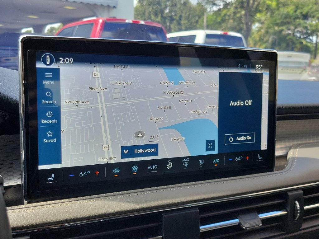 Certified 2023 Lincoln Corsair FWD image 23