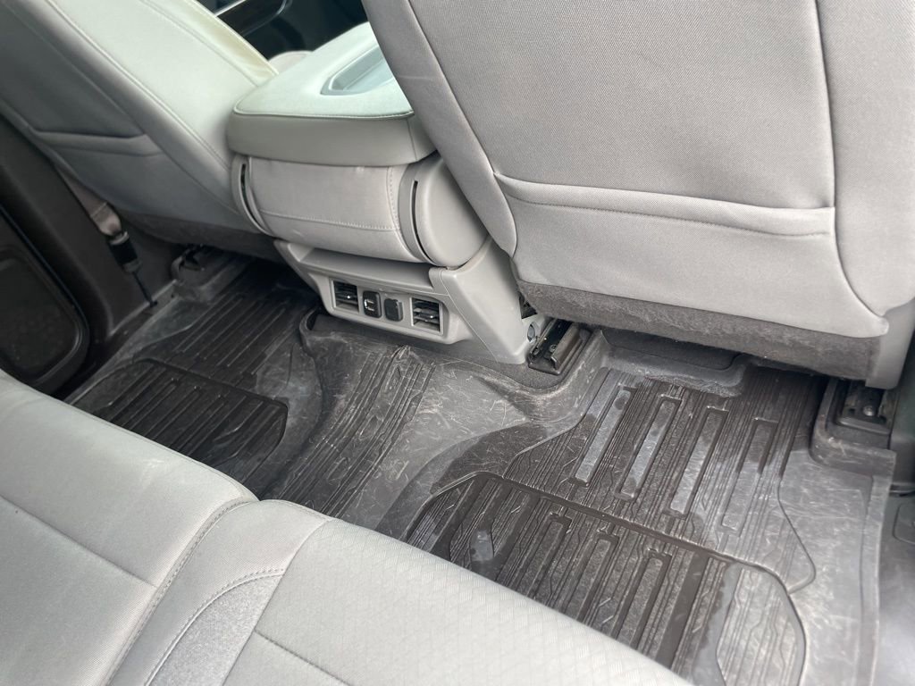 Used 2020 GMC Sierra 1500 SLE w/ SLE Value Package image 31