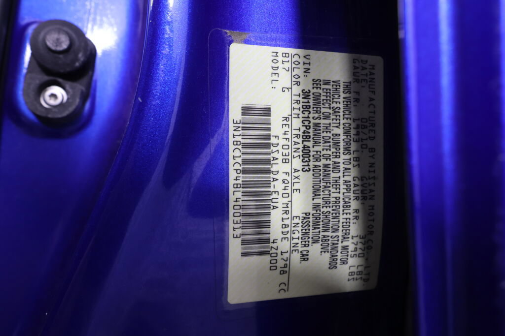 Used 2011 Nissan Versa 1.8 S w/ PWR Plus Pkg FWD image 38